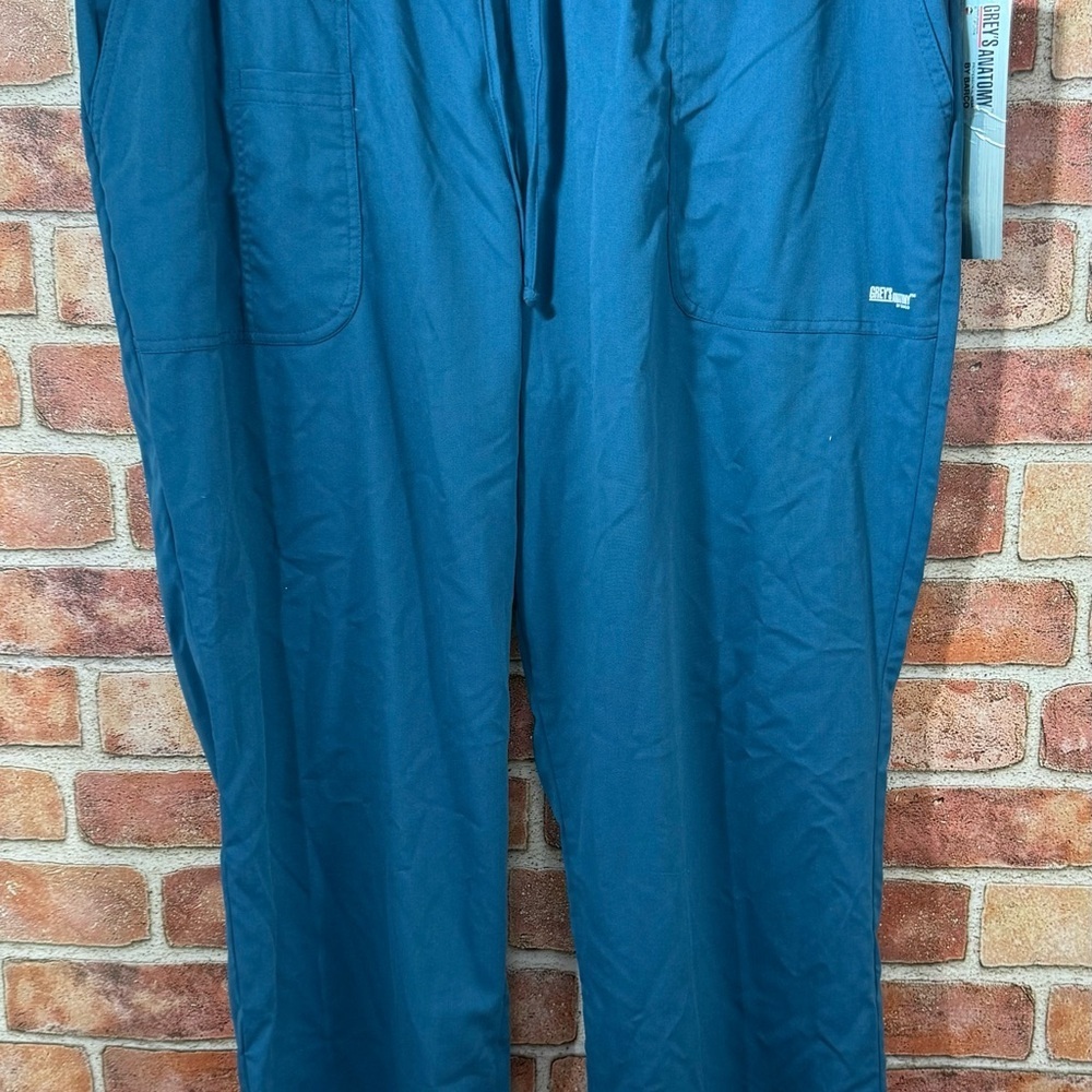 NWT Grey’s Anatomy women’s scrubs size 2X